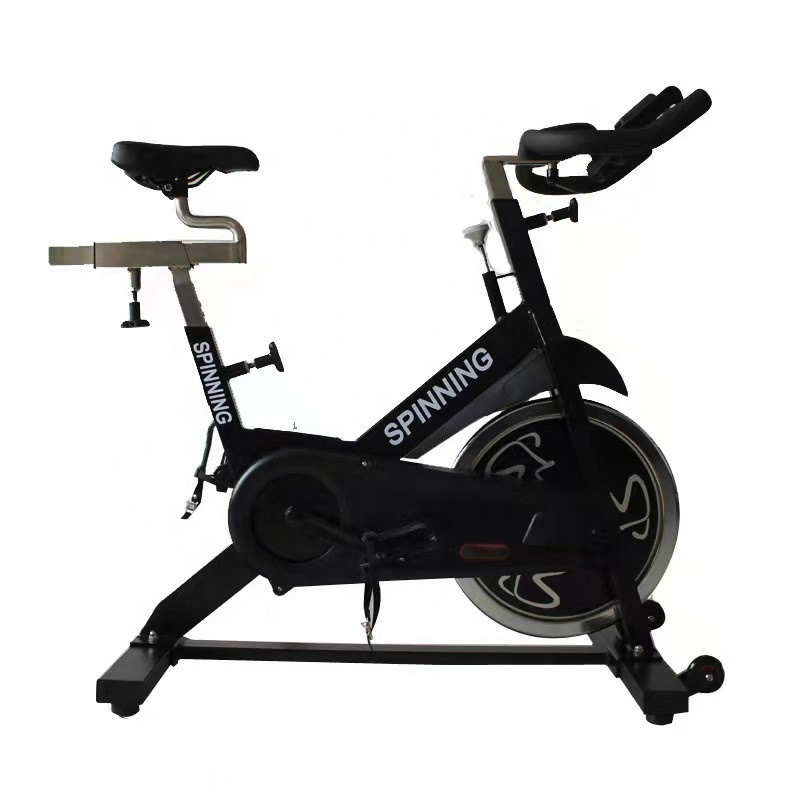 Exercise Bike Magnetic Resistance - YIHUA製、業務用スチール製エクササイズバイク。磁気抵抗方式を採用し、環境に配慮した設計。最大耐荷重150kg。室内でのサイクリングや筋力トレーニングに最適。